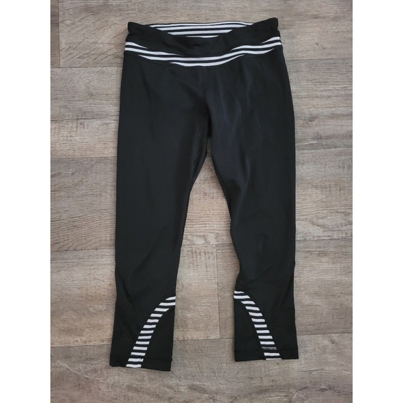 LULULEMON Run Inspire Crop Black & White Size 6 *EUC* - Picture 1 of 4